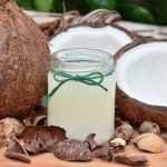 Польза кокосового масла: уход за волосами