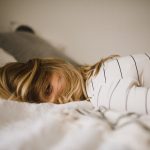 Как избавиться от бессонницы: топ-3 продукта, которые можно есть перед сном